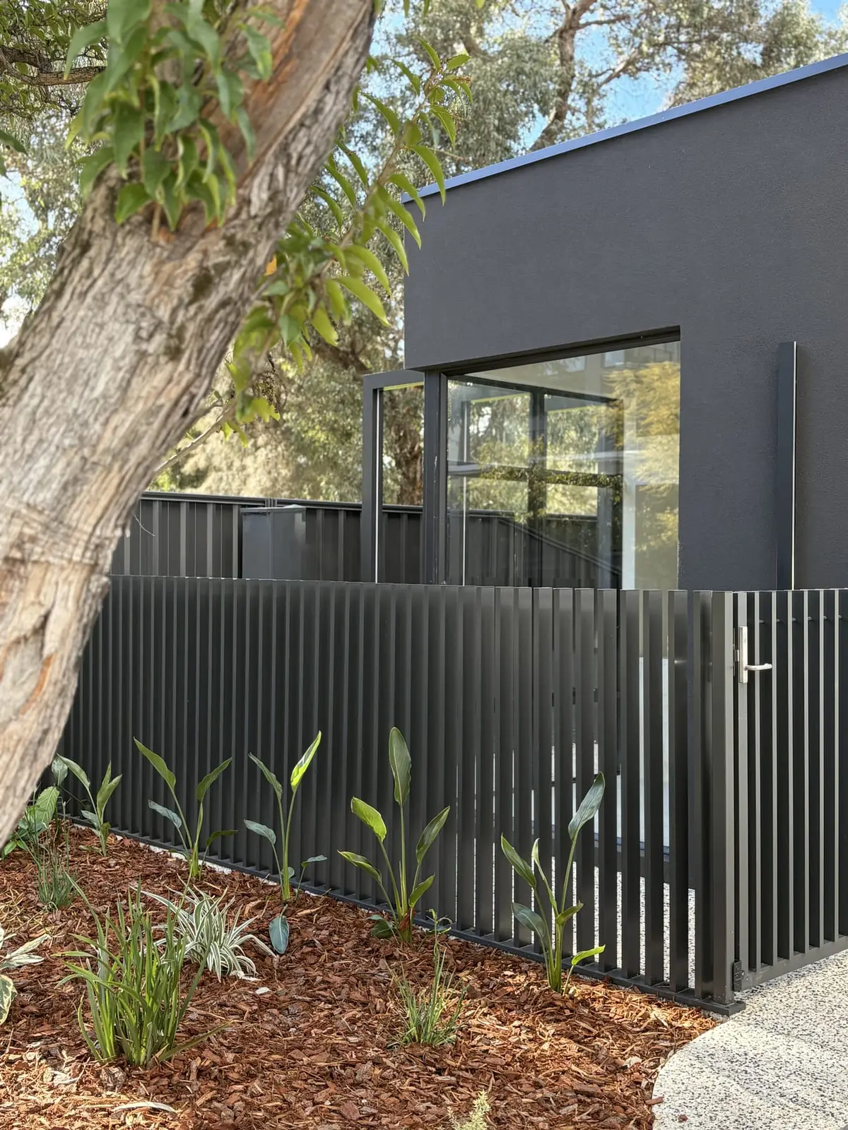 Front fence install 5